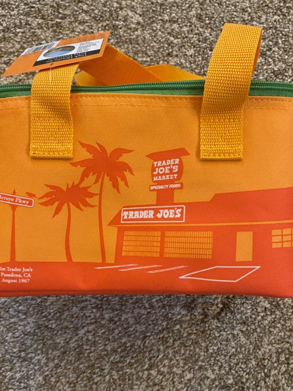 Trade Joe's 2026 Mini Insulated Tote Orange Green Limited Summer Lunch Bag NWT